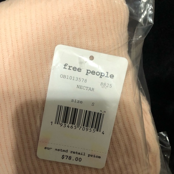 NWT Free People Main Squeeze Hacci Top in Nectar - Picture 3 of 3